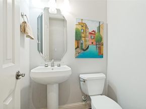 1442  Pecos Street , Dallas Texas 75204
