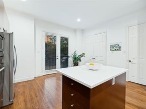 1442  Pecos Street , Dallas Texas 75204