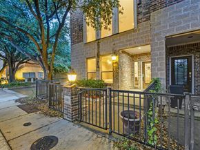 1442  Pecos Street , Dallas Texas 75204
