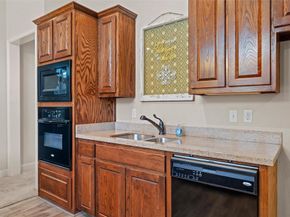 4900  Ridglea Hills Court , Fort Worth Texas 76116