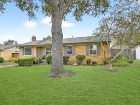 428  Daniel Street , Richardson Texas 75080