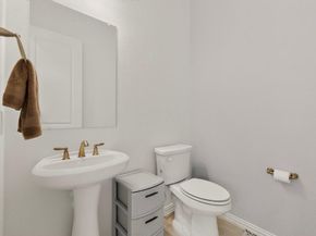 7539  Edgeware Road , Dallas Texas 75228