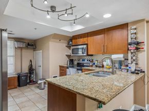 9404  Penny Lane , Irving Texas 75063