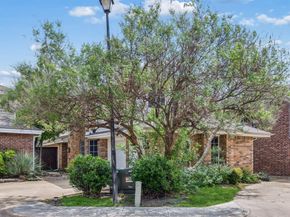 9404  Penny Lane , Irving Texas 75063