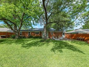 1217  Park Center Street , Benbrook Texas 76126