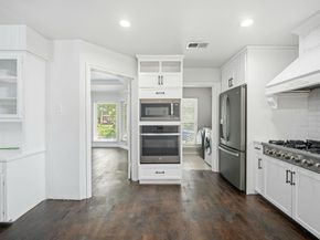 2705  Timberleaf Drive , Carrollton Texas 75006