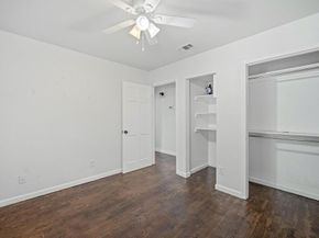 2705  Timberleaf Drive , Carrollton Texas 75006