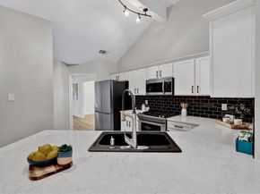 2000  Lavaca  , Carrollton Texas 75010