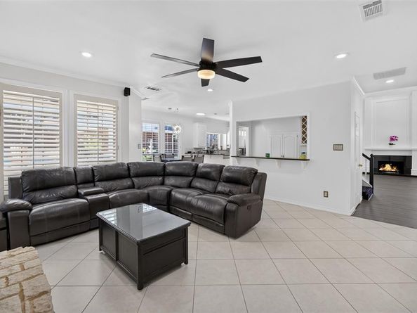 2805  Pine View Drive , Grapevine Texas 76051