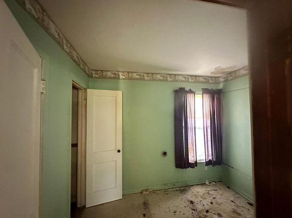813  Magnolia Drive , Garland Texas 75040