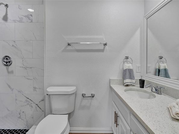 1220  Bessie Street , Fort Worth Texas 76104