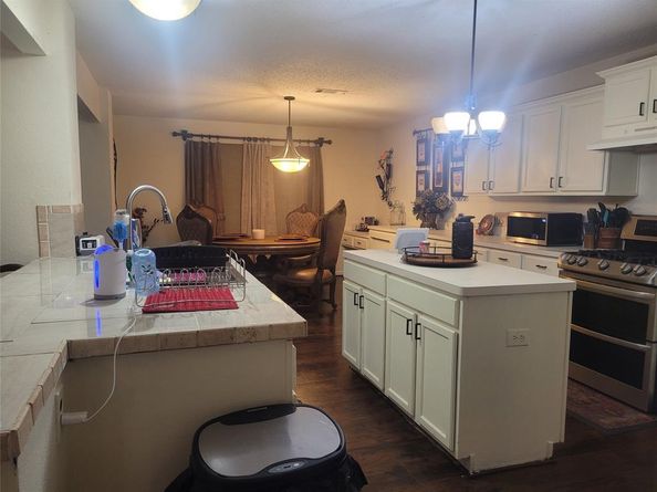 6920  Danieldale Drive , Fort Worth Texas 76137