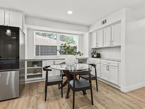 4105  Candlenut Lane , Dallas Texas 75244