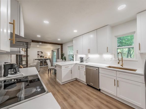 506 S Cottonwood Drive , Richardson Texas 75080