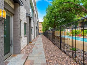 734  Cannen John Lane , Dallas Texas 75204