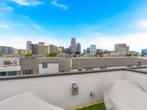 734  Cannen John Lane , Dallas Texas 75204