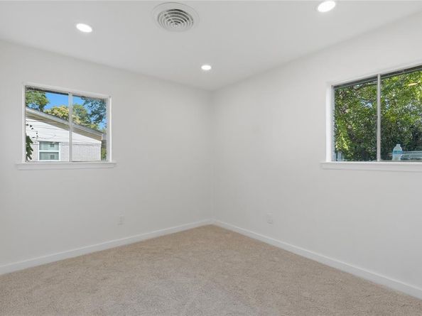 4649  South Drive W, Fort Worth Texas 76132