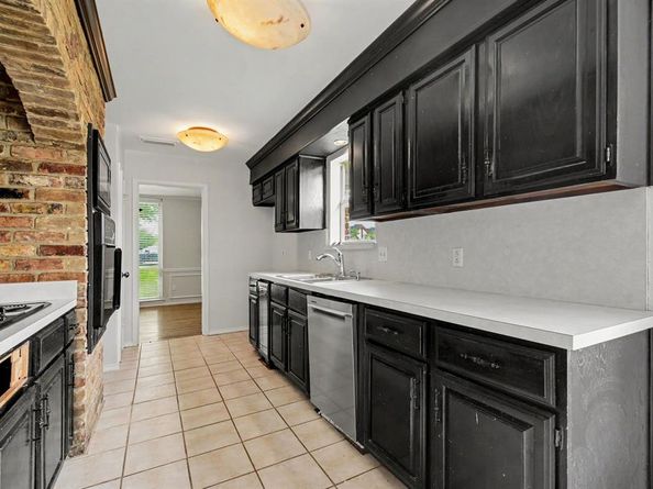 3413  Hightrail Lane , Garland Texas 75043