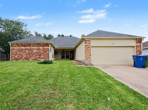 3413  Hightrail Lane , Garland Texas 75043