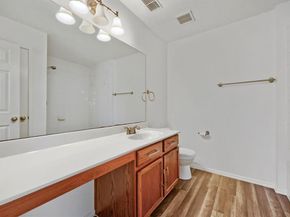903  Hems Lane , Arlington Texas 76001