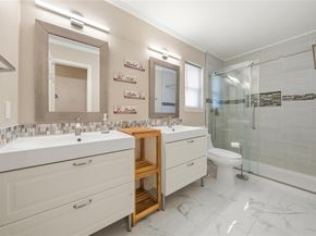 4925  Longwood Court , Irving Texas 75038