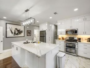 2306  Western Avenue , Fort Worth Texas 76107