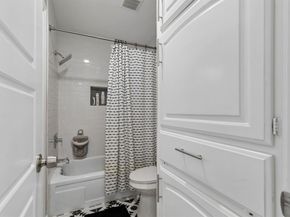 2605  Collard Road , Arlington Texas 76017
