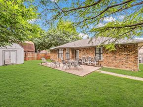 536 N Briery Road , Irving Texas 75061