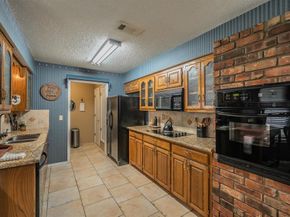 536 N Briery Road , Irving Texas 75061