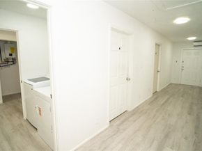 917 W Felix Street , Fort Worth Texas 76115