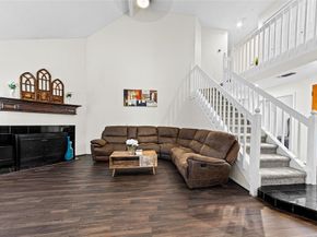 420  Santa Fe Trail  123, Irving Texas 75063