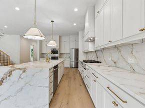 906  Cristler Avenue , Dallas Texas 75223