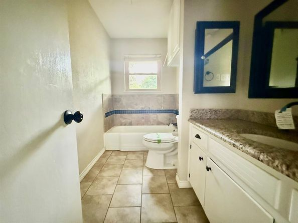 202  Juniper Street , Mansfield Texas 76063