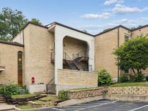 6032  Westridge Lane  212, Fort Worth Texas 76116