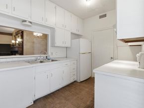 9621  Summerhill Lane , Dallas Texas 75238