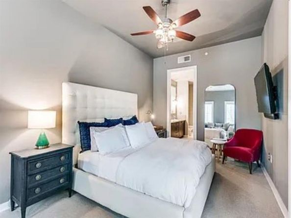 2950  Mckinney Avenue  211, Dallas Texas 75204
