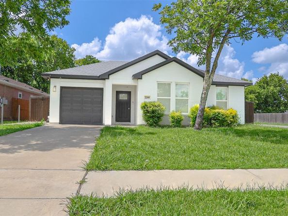 2255  Exeter Ave  , Dallas Texas 75216