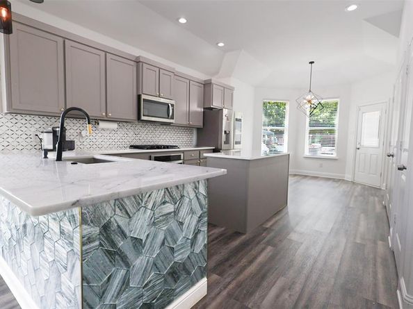 2255  Exeter Ave  , Dallas Texas 75216