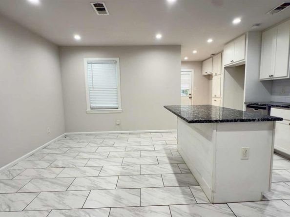 3815  Poinsettia Drive , Dallas Texas 75211