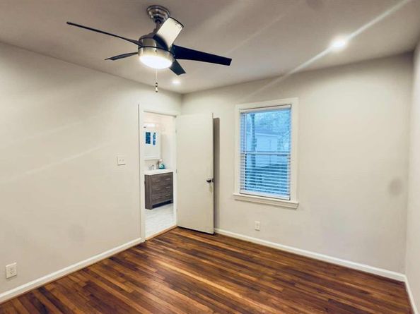 3815  Poinsettia Drive , Dallas Texas 75211