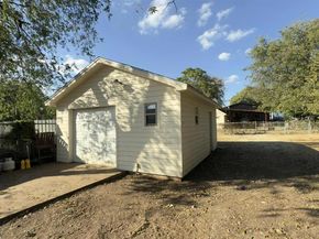 3815  Poinsettia Drive , Dallas Texas 75211