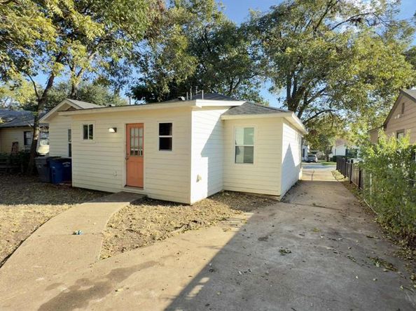 3815  Poinsettia Drive , Dallas Texas 75211