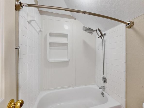 2104  Old Mcgarrah Road , McKinney Texas 75072