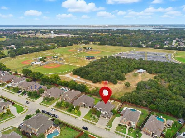 1604  Bonanza Lane , Corinth Texas 76208