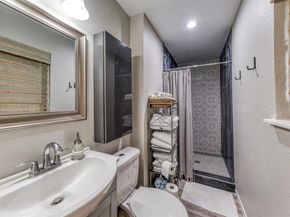 5163  Waits Avenue , Fort Worth Texas 76133