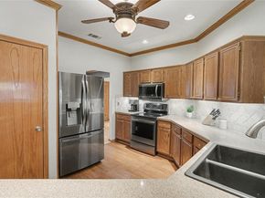 3809  Martha Lane , Rowlett Texas 75088