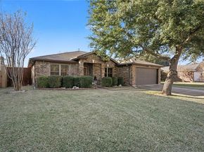 3809  Martha Lane , Rowlett Texas 75088