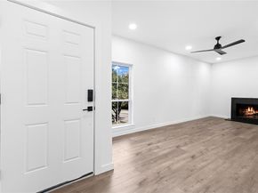 8601  Park Lane  121, Dallas Texas 75231