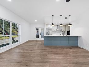 8601  Park Lane  121, Dallas Texas 75231