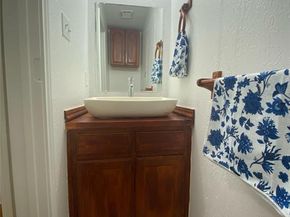 2022  Minnie Drive , Arlington Texas 76012